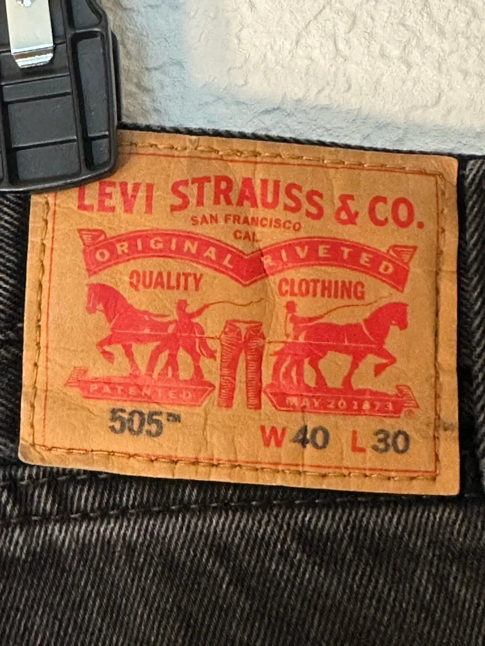 Levi’s 505 Regular Fit Jeans Men’s 40x30 Black Straight Leg Denim Pants